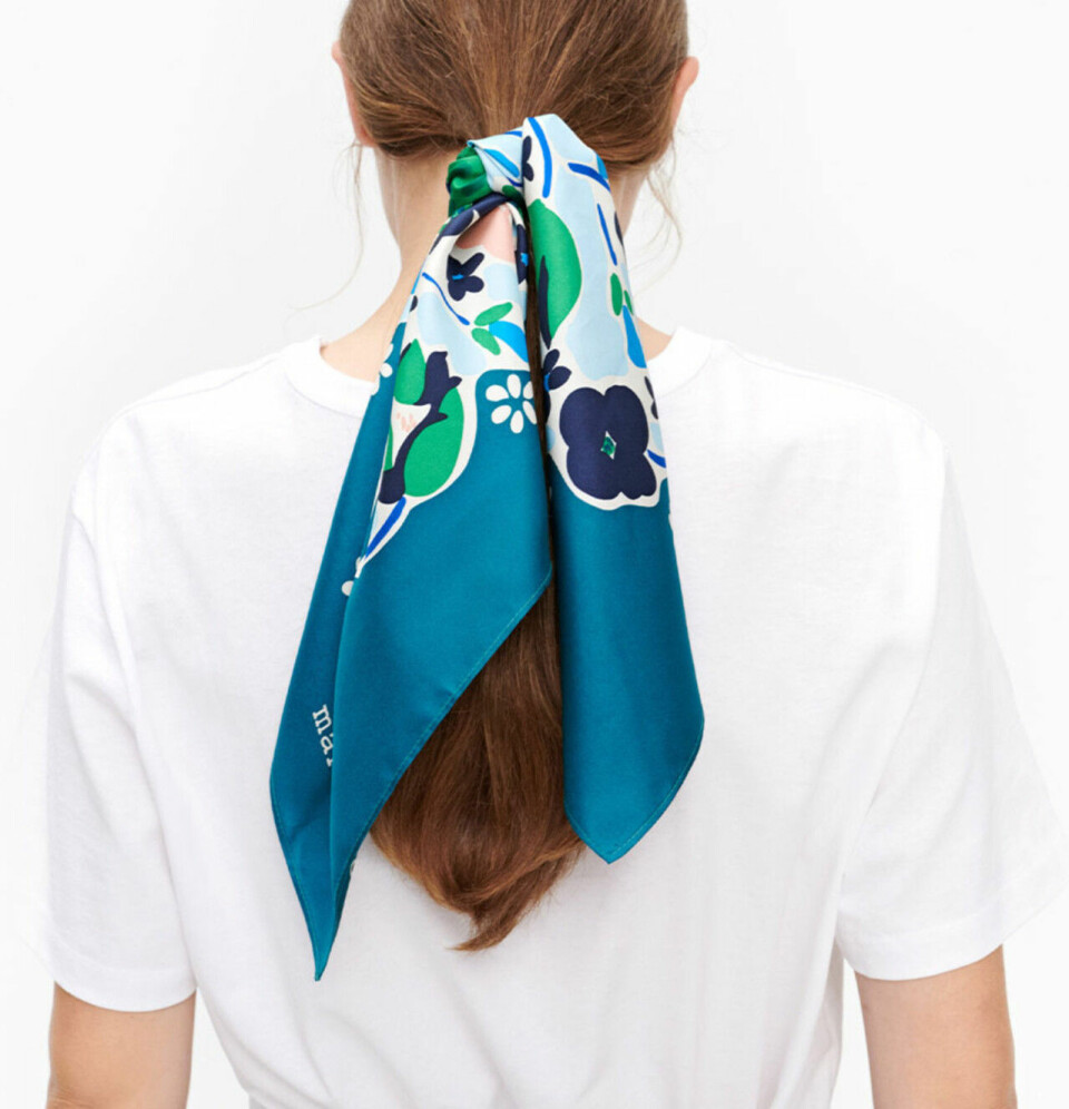 Snygga scarfs till håret – från budget till lyx