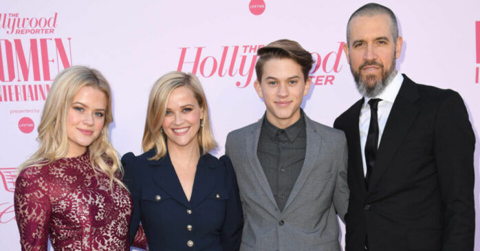 Reese Witherspoon, Jim och hennes barn Ava och Deacon. Reese Witherspoon, Jim och hennes barn Ava och Deacon.