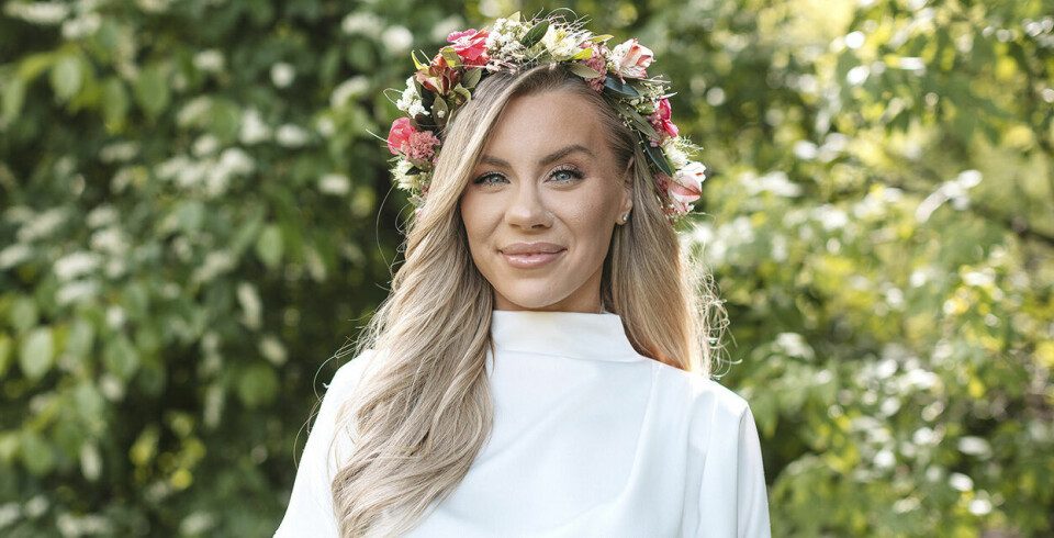 Therese Lindgren har en av Sveriges största Youtubekanaler. Therese Lindgren har en av Sveriges största Youtubekanaler.