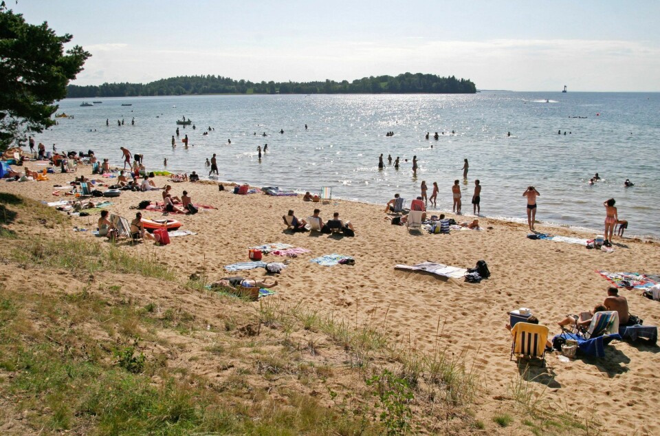 Hitta din egen favoritdel av den långa stranden vid Varamobaden. Hitta din egen favoritdel av den långa stranden vid Varamobaden.