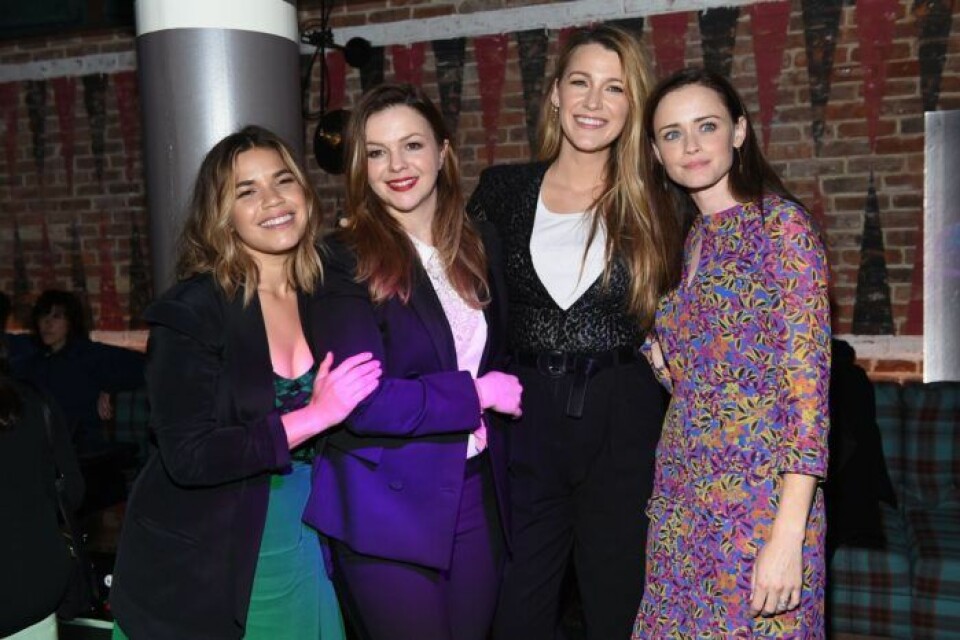 America Ferrera, Amber Tamblyn, Blake Lively och Alexis Bledel. America Ferrera, Amber Tamblyn, Blake Lively och Alexis Bledel.