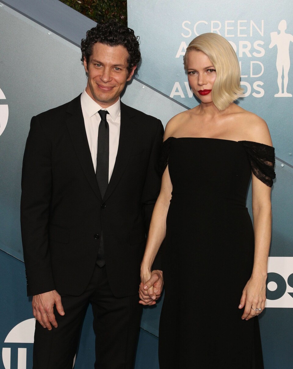 Michelle Williams och Thomas Kail har välkomnat sitt första gemensamma barn till världen. Michelle Williams och Thomas Kail har välkomnat sitt första gemensamma barn till världen.