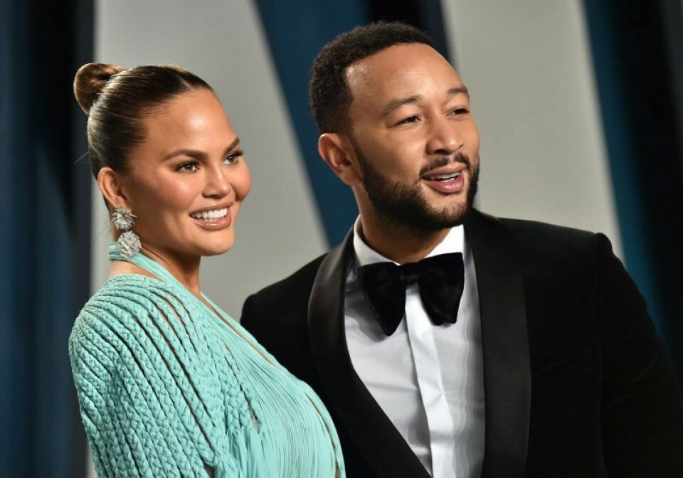 John Legend och Chrissy Teigen har två barn tillsammans. John Legend och Chrissy Teigen har två barn tillsammans.