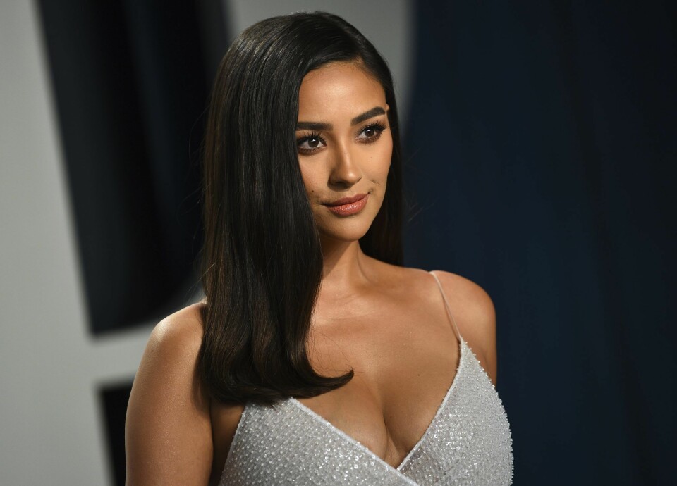 Shay Mitchell blev mamma efter missfall. Shay Mitchell blev mamma efter missfall.