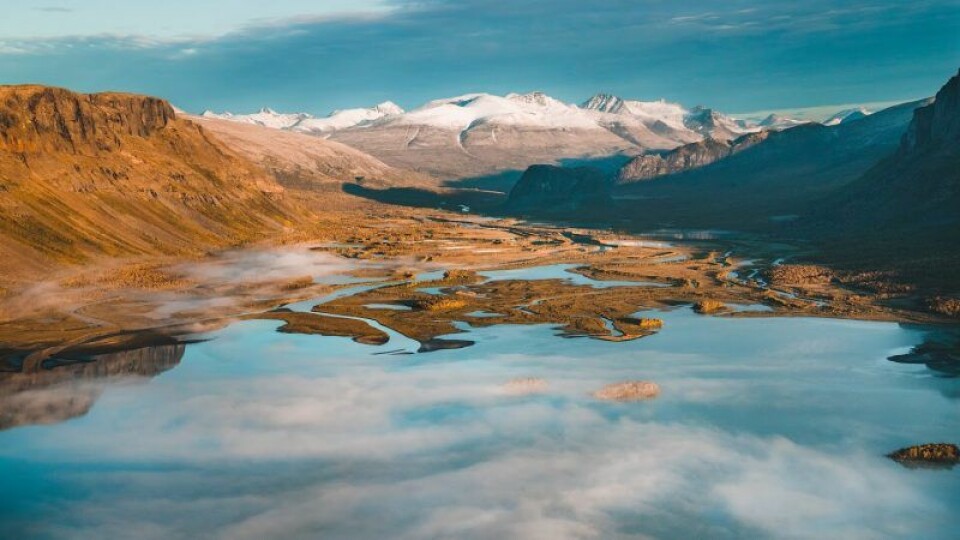 En obeskrivligt vacker bergstopp! En obeskrivligt vacker bergstopp!