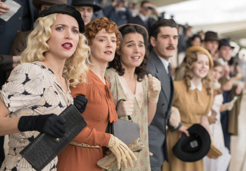 Säsong 6 av Cable Girls har premiär på Netflix den 3 juli. Säsong 6 av Cable Girls har premiär på Netflix den 3 juli.