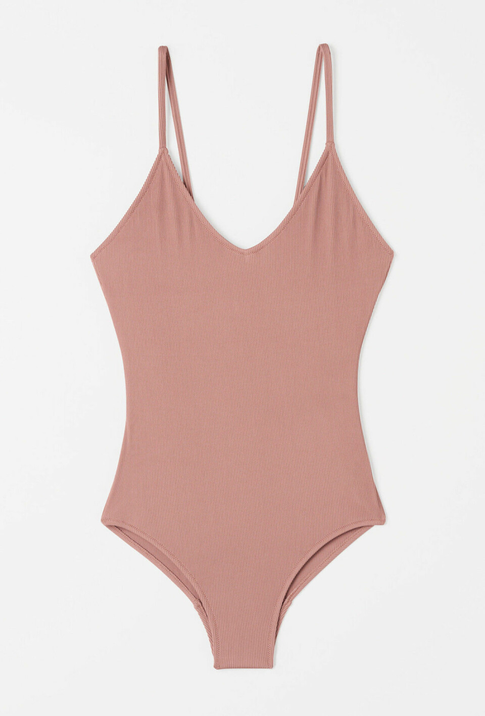 Badkläder på rea – bikinis och baddräkter med röd prislapp