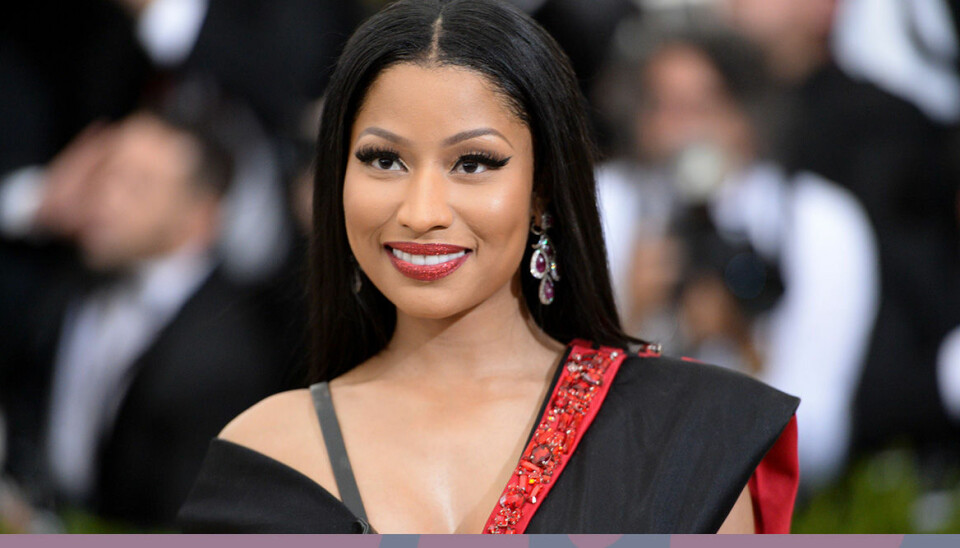 Nicki Minaj är gravid – här visar hon upp babymagen