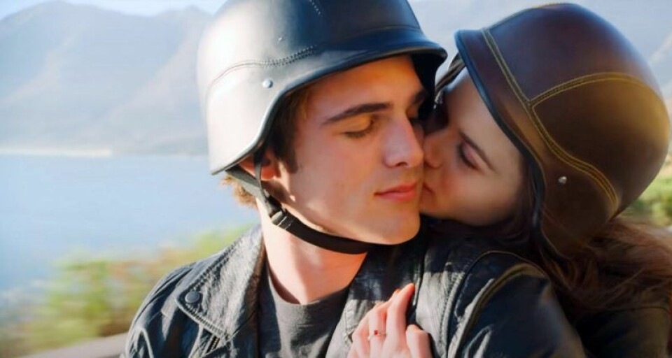Jacob Elordi och Joey King var tidigare ett kärlekspar även bakom kamerorna. Jacob Elordi och Joey King var tidigare ett kärlekspar även bakom kamerorna.