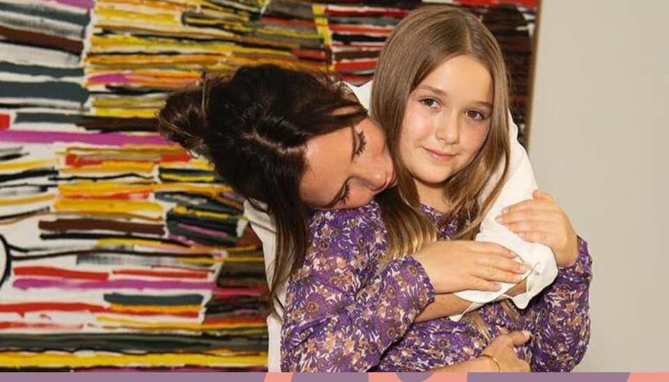 Victoria Beckham syr minikopia från catwalken till dottern Harper