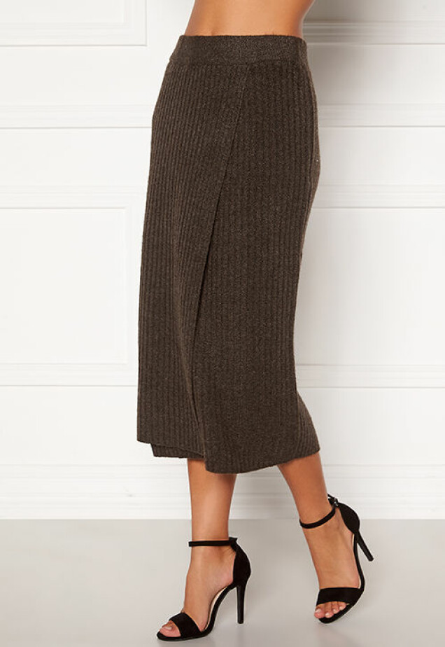 14 bekväma och snygga stickade kjolar 2020