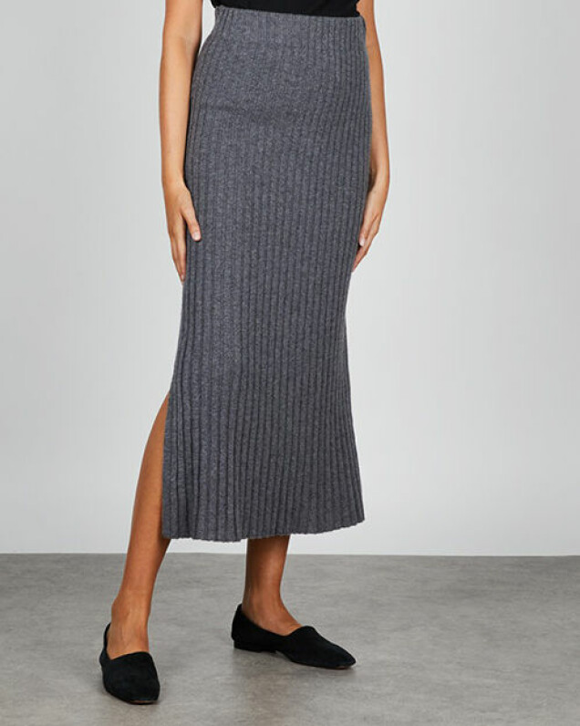 14 bekväma och snygga stickade kjolar 2020