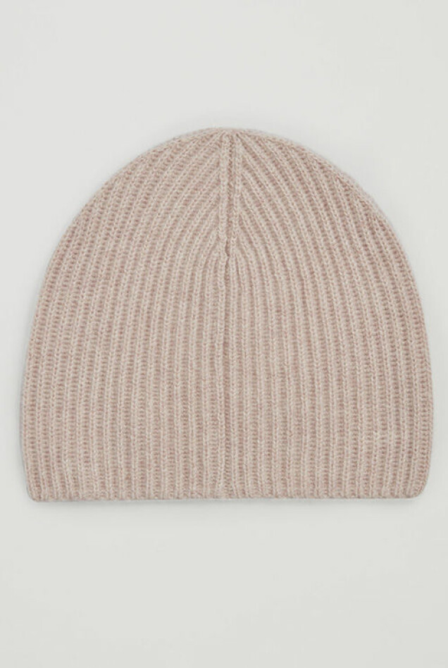 Vinterns finaste mössor i trendiga nyanser 2020