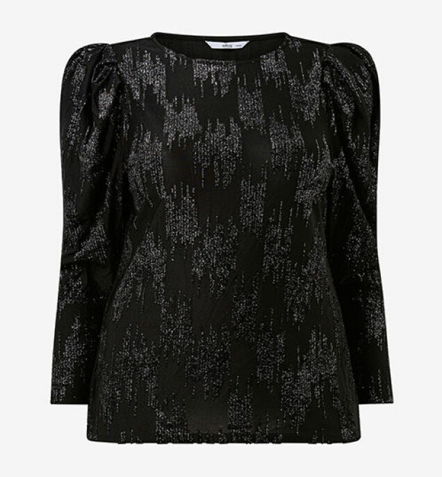 Kakan släpper festkollektion med Ellos – se alla plagg här