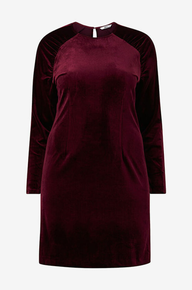 Kakan släpper festkollektion med Ellos – se alla plagg här