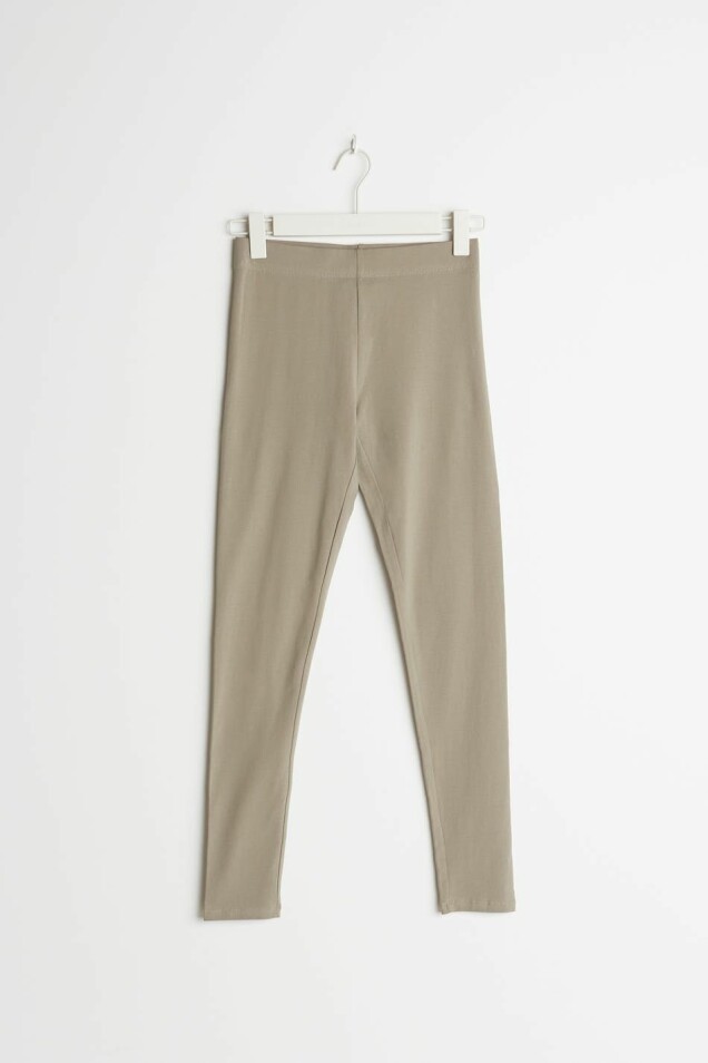 Snygga och bekväma leggings att bära resten av vintern