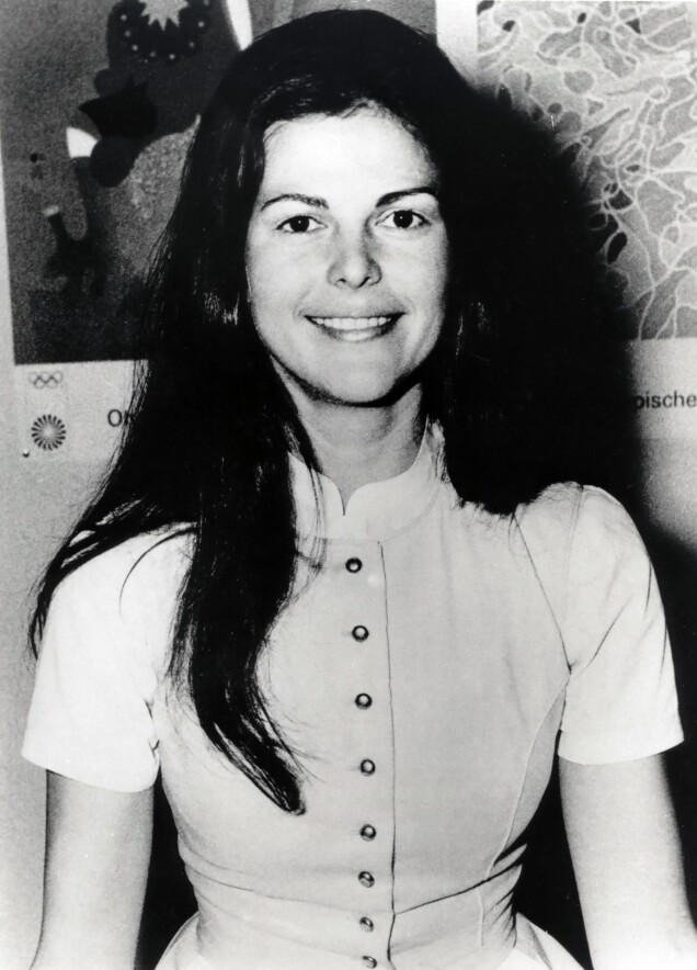 Drottning Silvia 1960, 17 år gammal. Drottning Silvia 1960, 17 år gammal.