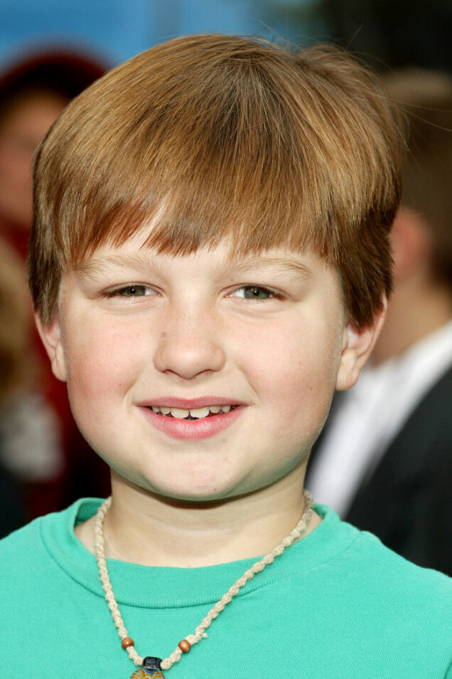Angus T. Jones som barn. Angus T. Jones som barn.