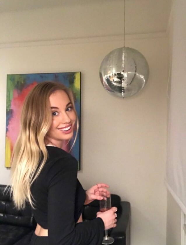 Lovisa Ström var 20 år och läste till journalist på follkhögskola när livet vände. Lovisa Ström var 20 år och läste till journalist på follkhögskola när livet vände.