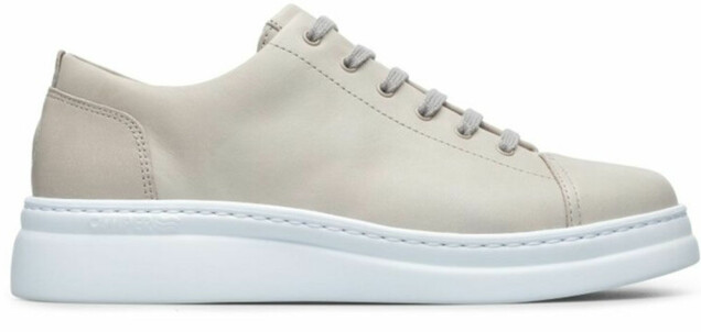 Våren och sommarens snyggaste sneakers 2021