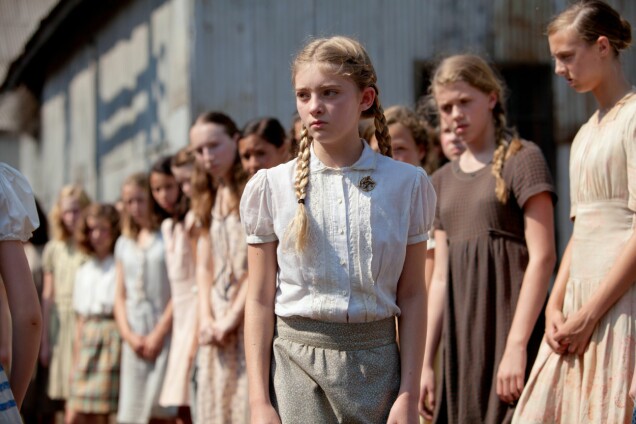 Willow Shields i rollen som Primrose Everdeen. Willow Shields i rollen som Primrose Everdeen.