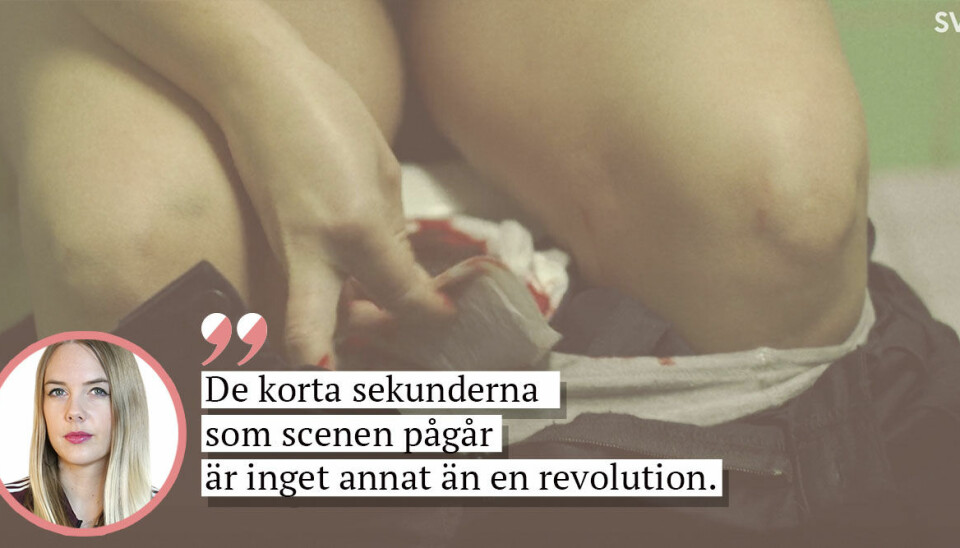 Nathalie Mark: ”Tunna blå linjen visar en tung röd binda – och jag ler”