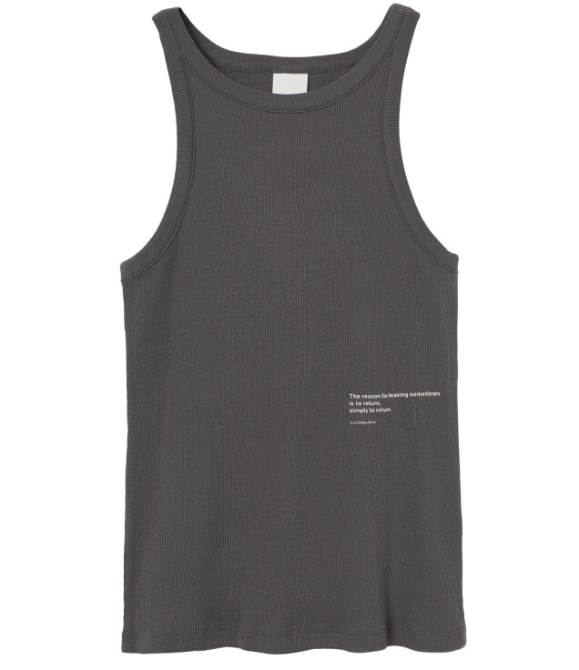 H&M släpper loungewear-kollektion tillsammans med Yrsa Daley-Ward – se den här
