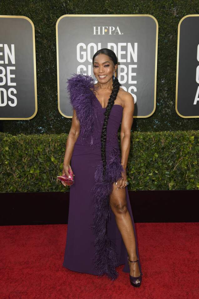 Angela Basset. Angela Basset.