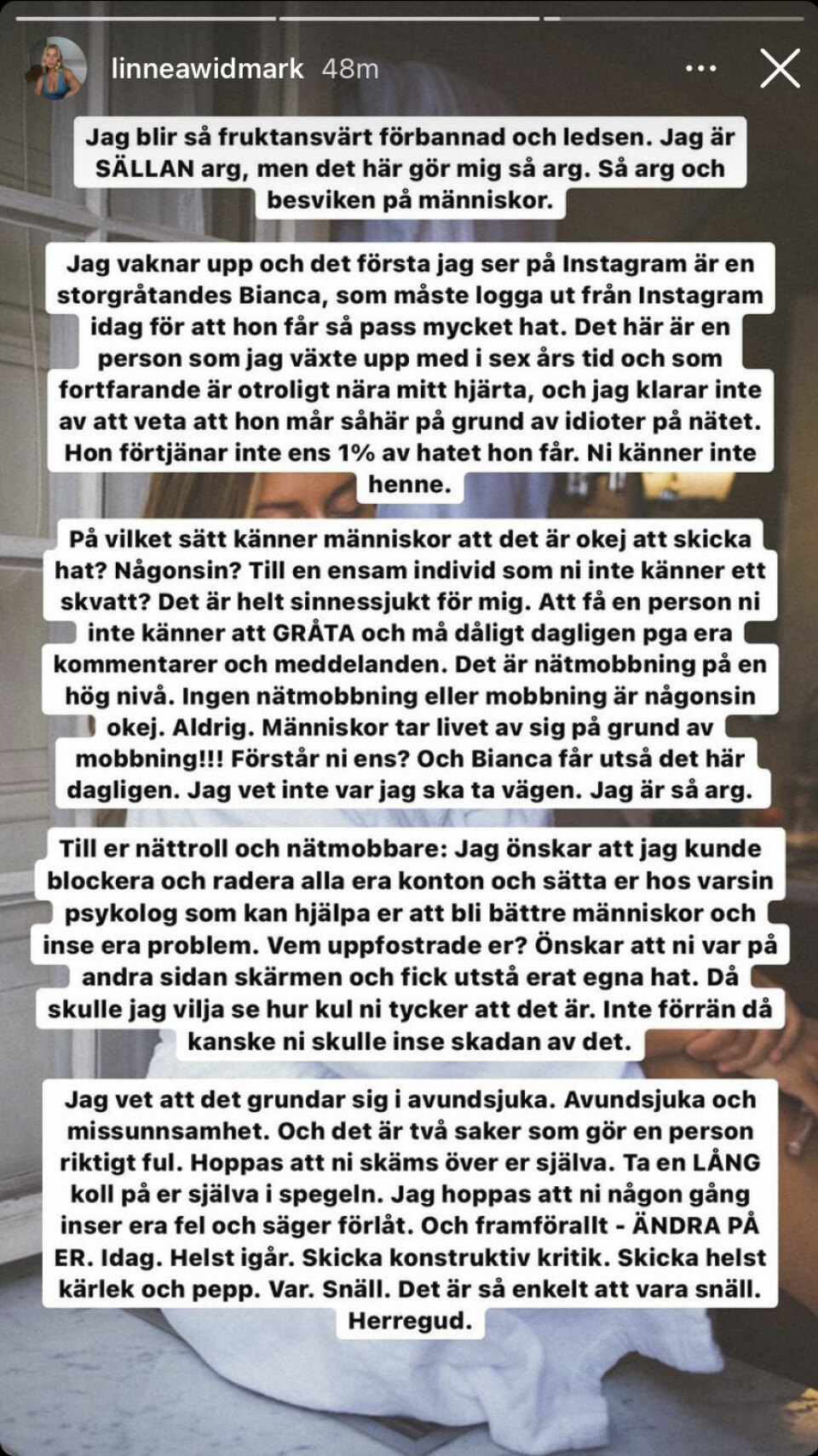 Bianca Ingrosso checkar ut från Instagram efter hatstorm