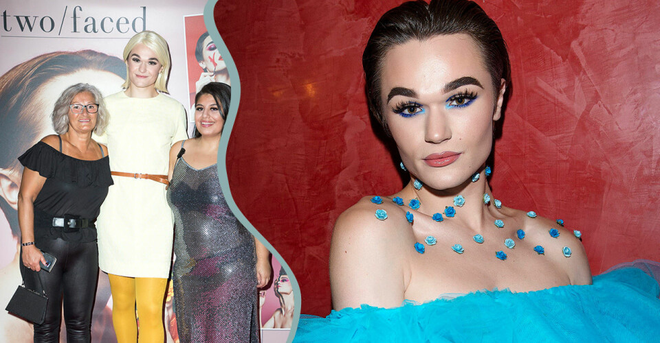 Till vänster: Tone Sekelius med mamman Csilla och vännen Chloé på boksläppet för Two faced 2018. Till höger: Tone på QX-galan 2019. Foto: TT Till vänster: Tone Sekelius med mamman Csilla och vännen Chloé på boksläppet för Two faced 2018. Till höger: Tone på QX-galan 2019. Foto: TT