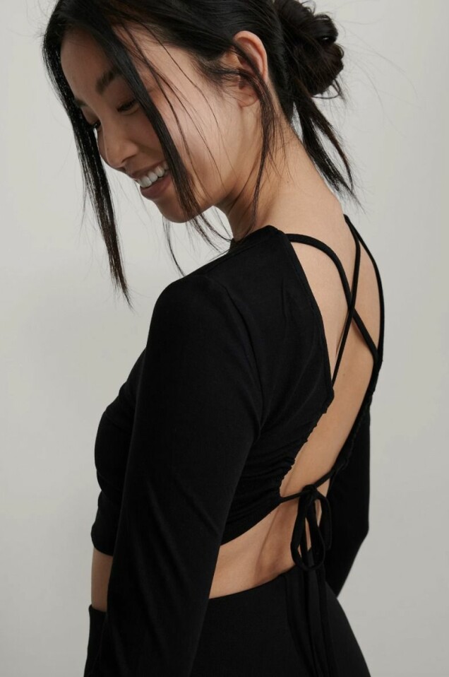 19 trendiga bralettes och croptops – så stylar du dem 2021