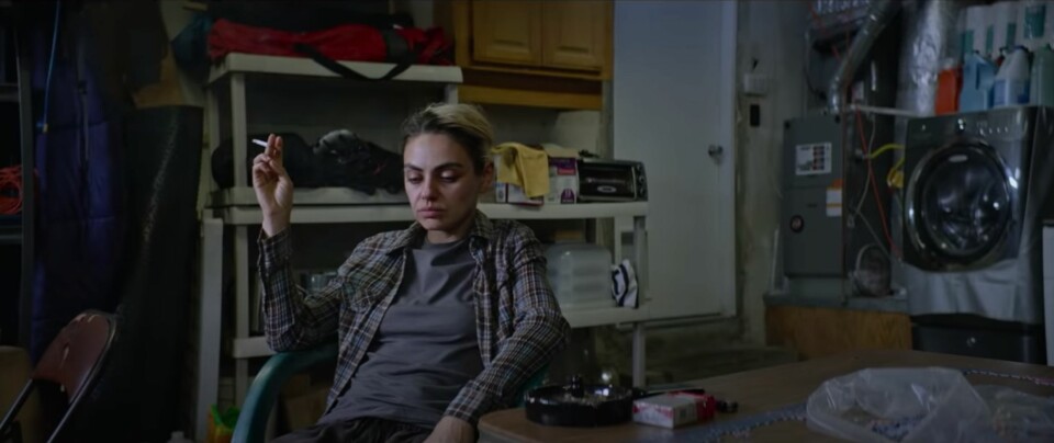 Mila Kunis som Molly i Four good days. Mila Kunis som Molly i Four good days.
