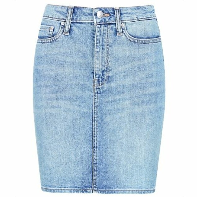 Jeanskjolen är alltid ett säkert kort! Här är 15 snygga köp