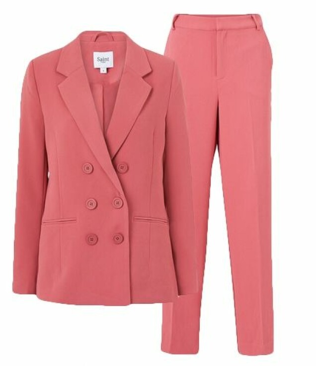 Färgglada kostymer vi vill bära i sommar – 13 snygga köptips