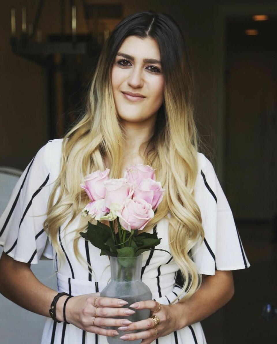 Lillasyster Emma Montazami. Lillasyster Emma Montazami.