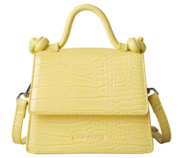 Vårfräscht med en klick av solgult – här är Carin Westers nya kollektion