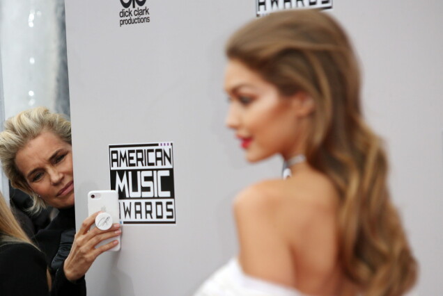 Hollywoodstjärnor som photobombat andra kändisar på röda mattan