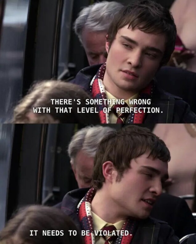 Chuck beskriver vad han 'behöver göra' med Selena. Chuck beskriver vad han 'behöver göra' med Selena.