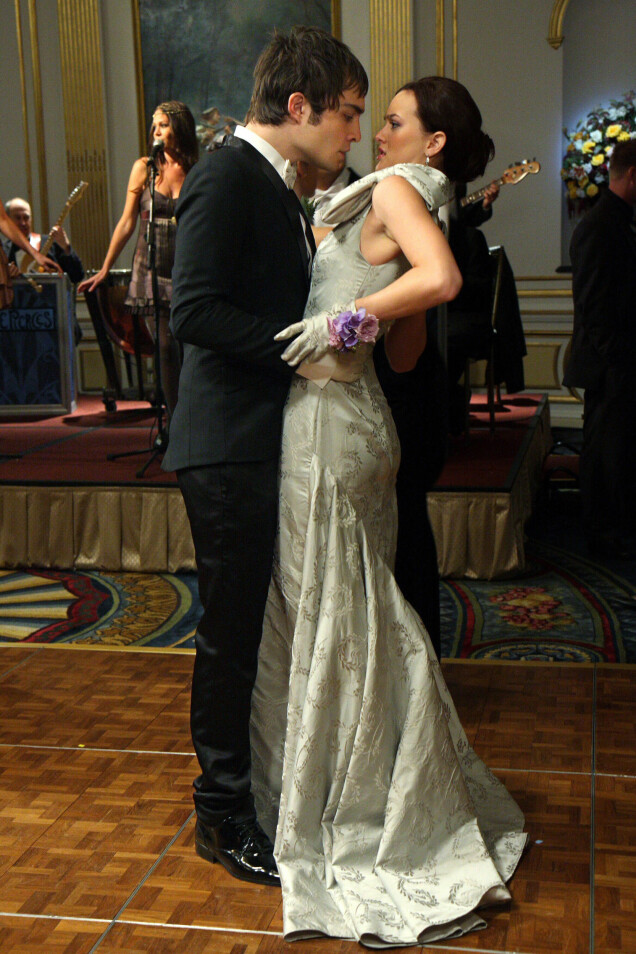 Chucks fysiska hot är ett återkommande inslag. Chucks fysiska hot är ett återkommande inslag.