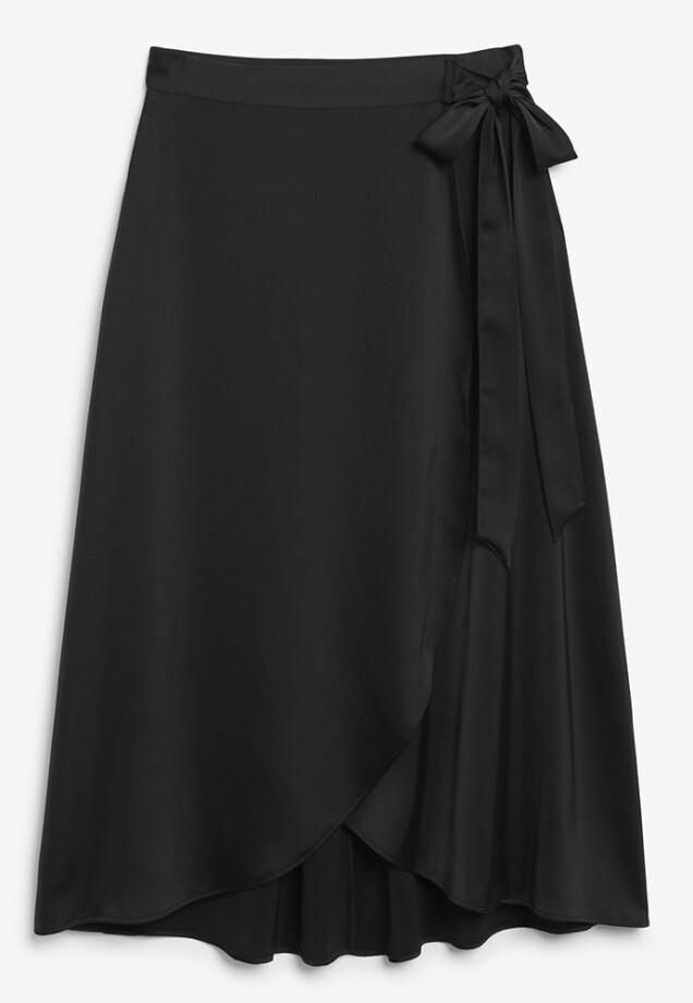 Klicka på bilden för att komma direkt till kjolen. Klicka på bilden för att komma direkt till kjolen.