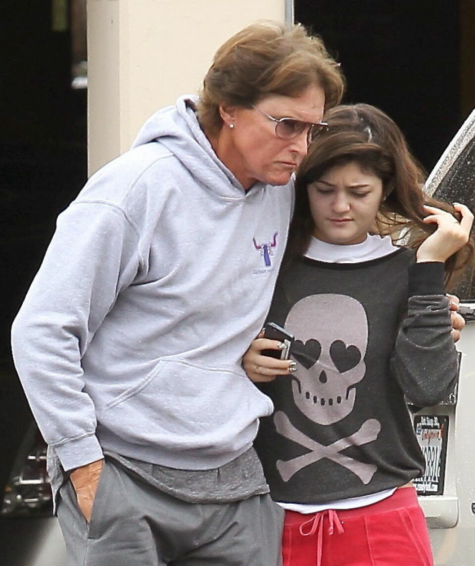 8 gånger kändisar attackerat paparazzi – och blivit fångade på bild