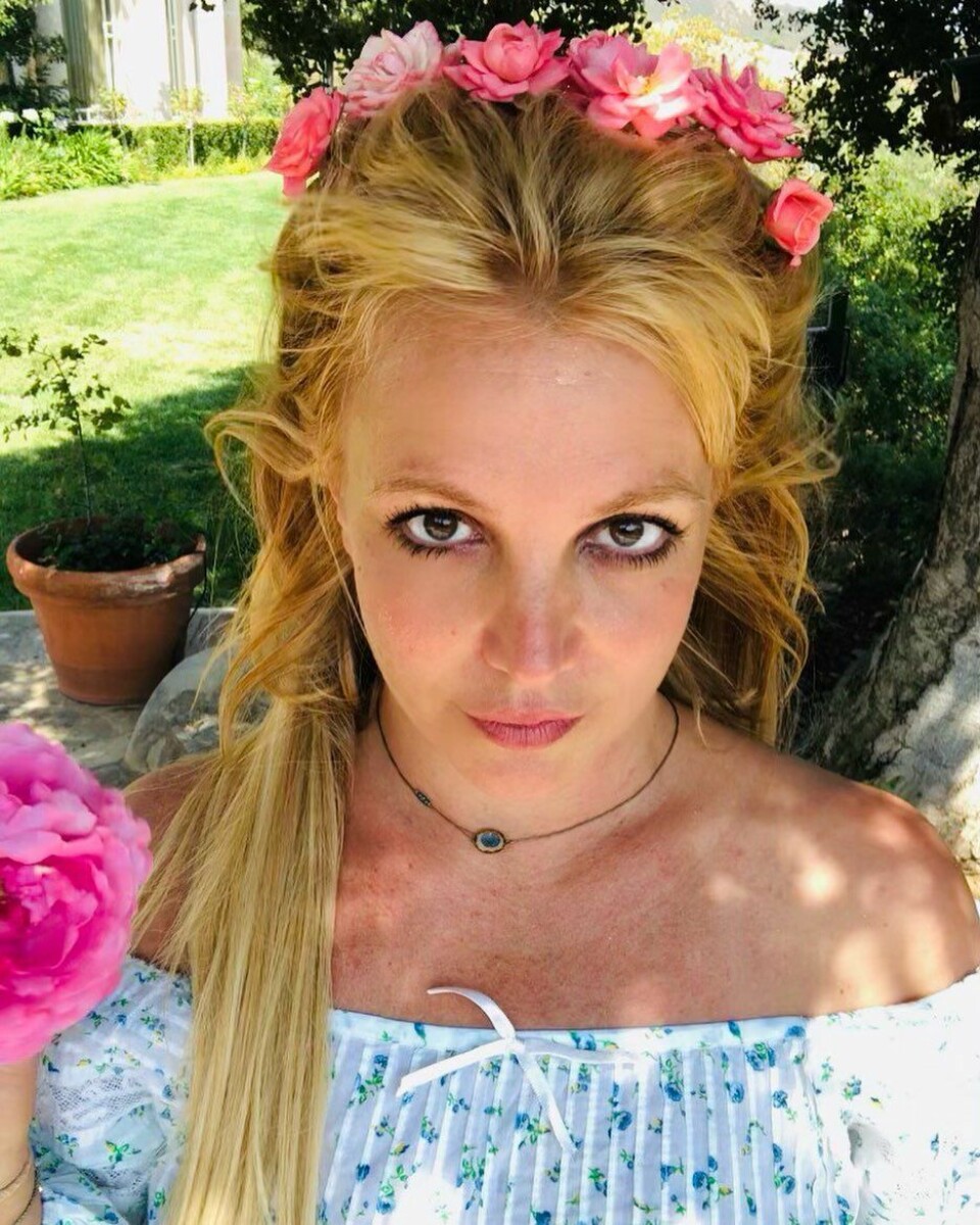 12 galna (och hemska) rykten och konspirationsteorier från Hollywood