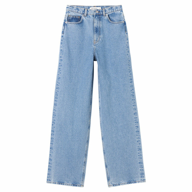 Klicka på bilden för att komma direkt till jeansen. Klicka på bilden för att komma direkt till jeansen.