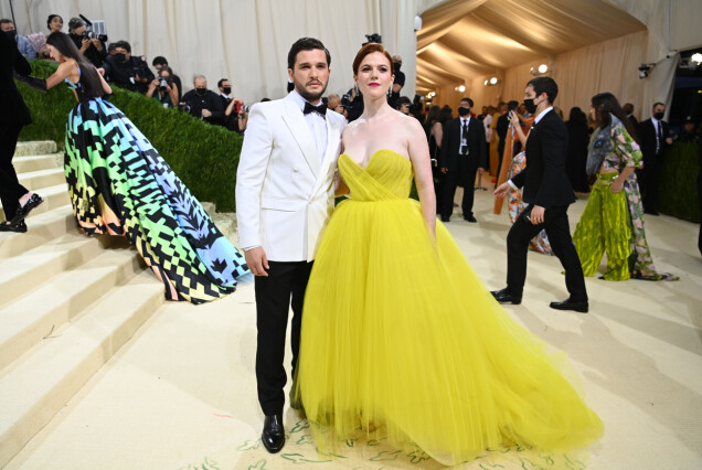 Kit Harington och Rose Leslie. Kit Harington och Rose Leslie.