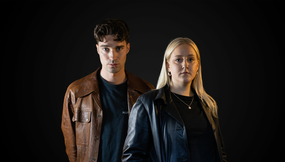 Julia Lyskova med nya kollegan Axel Winqvist – en av skaparna och rösterna bakom P3 ID och P3 Musikdokumentär. Julia Lyskova med nya kollegan Axel Winqvist – en av skaparna och rösterna bakom P3 ID och P3 Musikdokumentär.