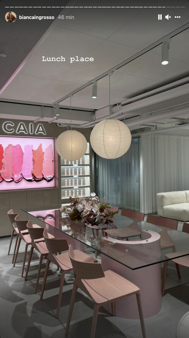 Även lunchbordet går i Caias rosa toner. Även lunchbordet går i Caias rosa toner.