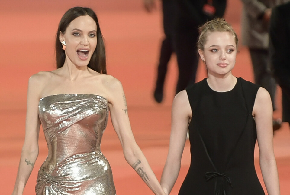 Angelina Jolie och Shiloh Jolie-Pitt. Angelina Jolie och Shiloh Jolie-Pitt.