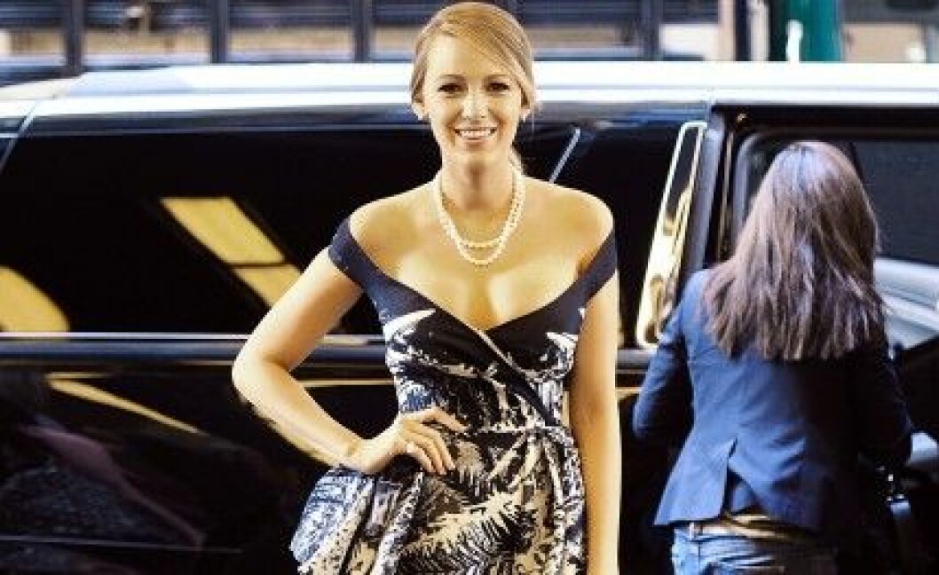 Ett pärlhalsband funkar alltid! blake lively 2015
