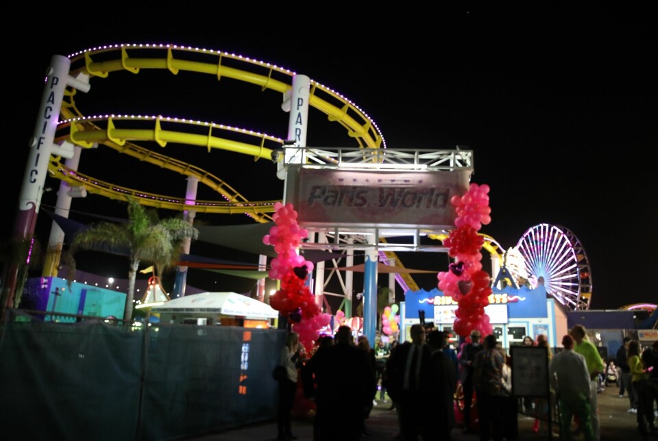 Paris World – efterfest på nöjesfält i Santa Monica. Paris World – efterfest på nöjesfält i Santa Monica.