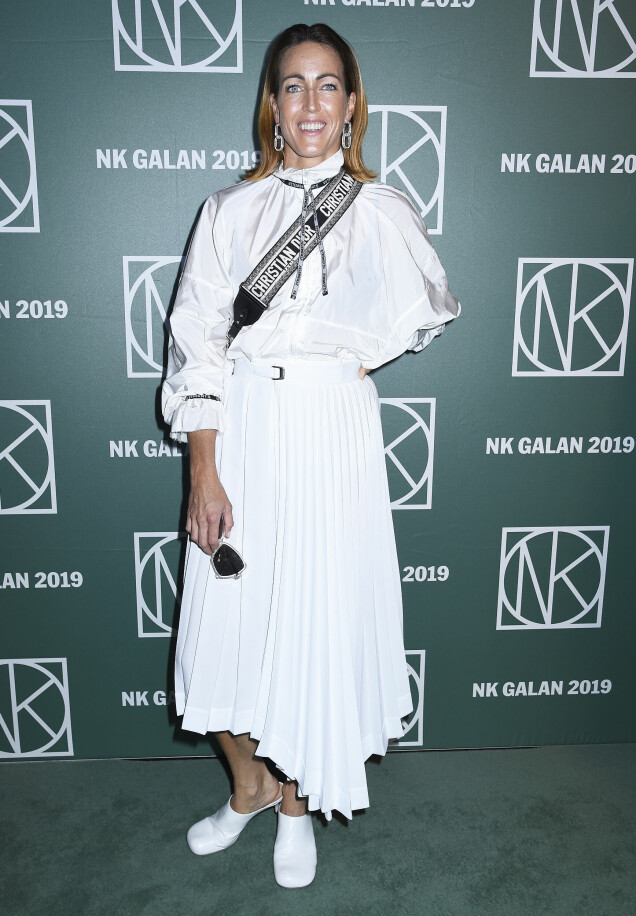 Svenska kändisar som är 180 centimeter eller längre